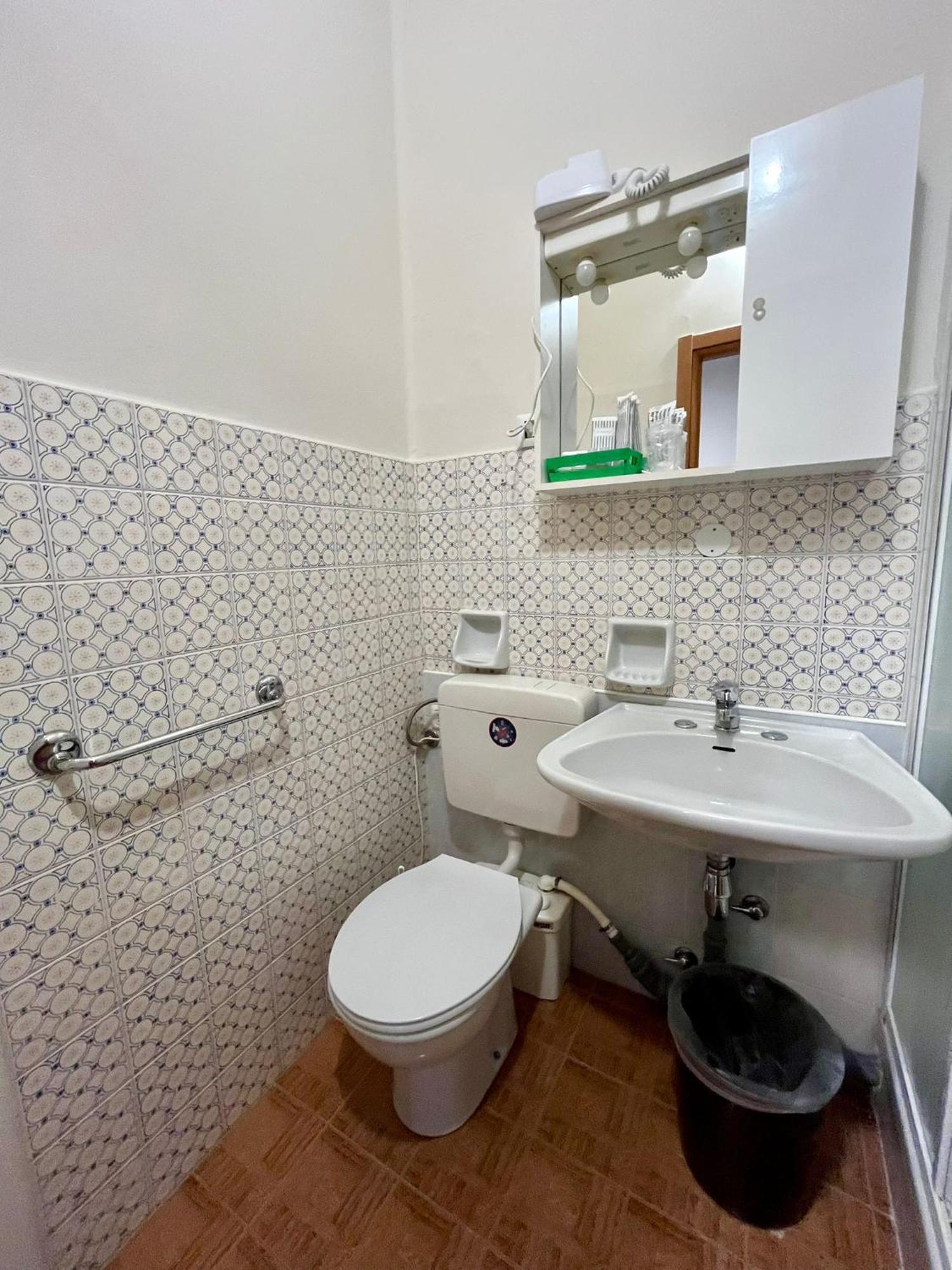 Hotel Benaco Mavras Peschiera del Garda Dış mekan fotoğraf