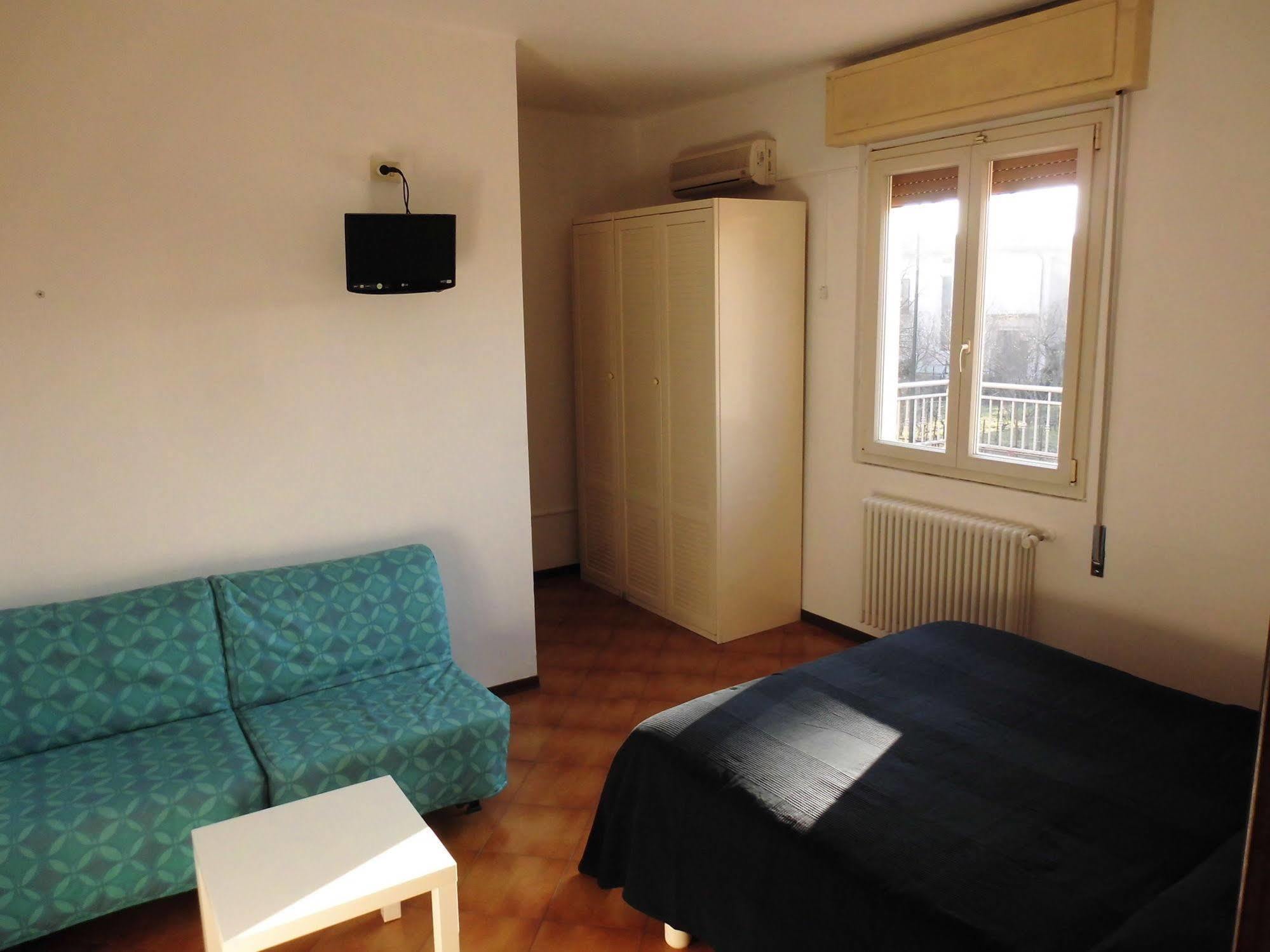 Hotel Benaco Mavras Peschiera del Garda Dış mekan fotoğraf
